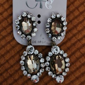 Brand-New Clip-on Earrings (2 pair) Just 4 U